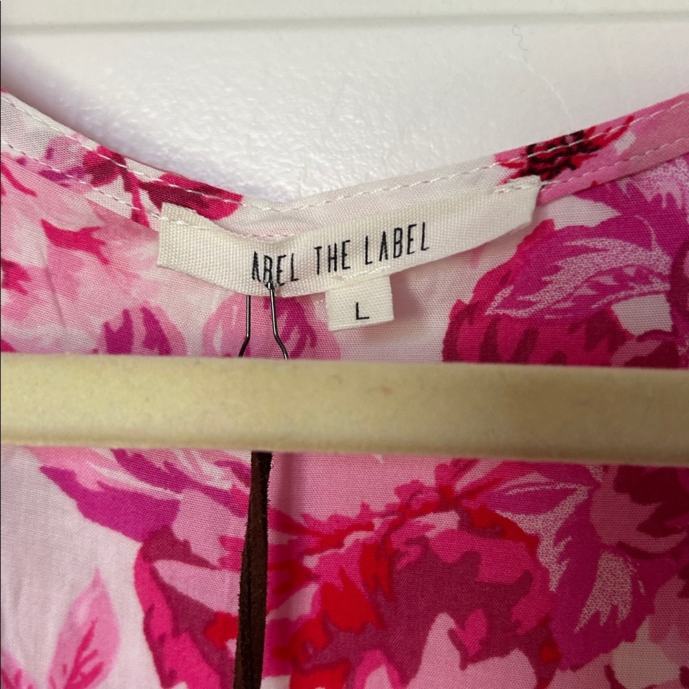 Chic Pink Floral Maxi Dress - Picture 4 of 14